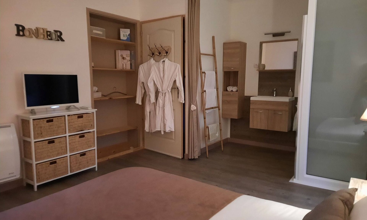 Malves-en-Minervois Bed & Breakfast | Cocooning room with private terrace 10min from Carcassonne