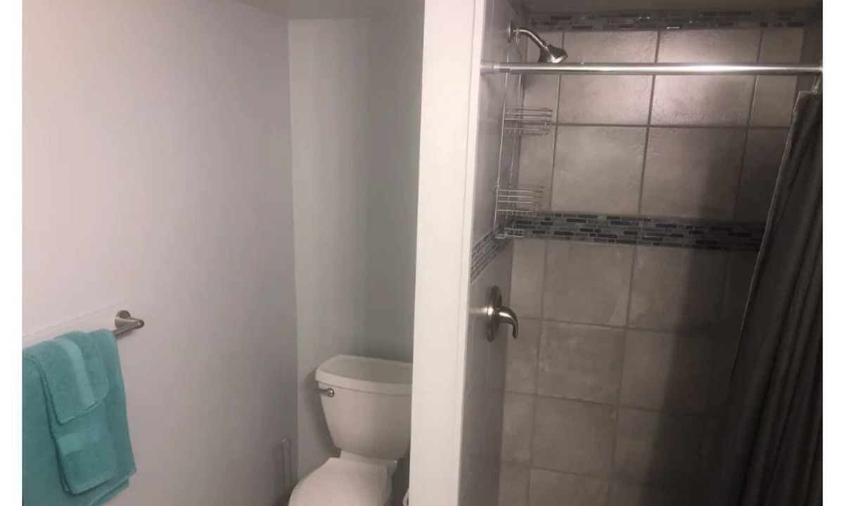 Cody House | Cody Suite 2