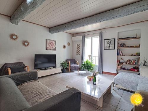 Fitou House | Coeur de Fitou Maison de village atypique avec terrasse