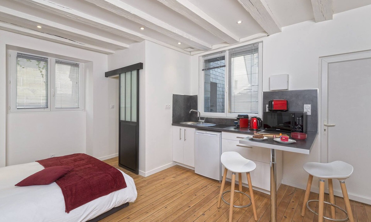 Downtown Angers Apartment | Coeur de Ville, Quiet and cozy apartment, floor 2