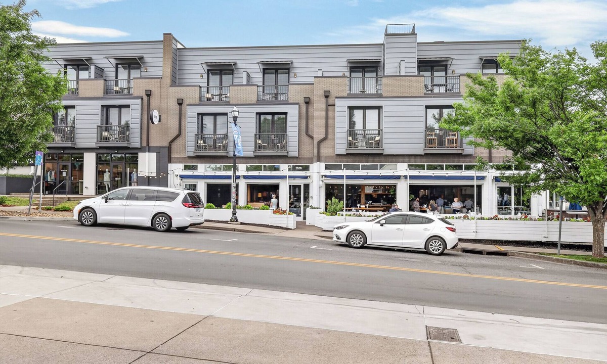 12 South Apartment | Coffee Shops, Restaurants, Bars, and Boutiques, just steps away , FREE parking each unit has a balcony overlooking 12 south.