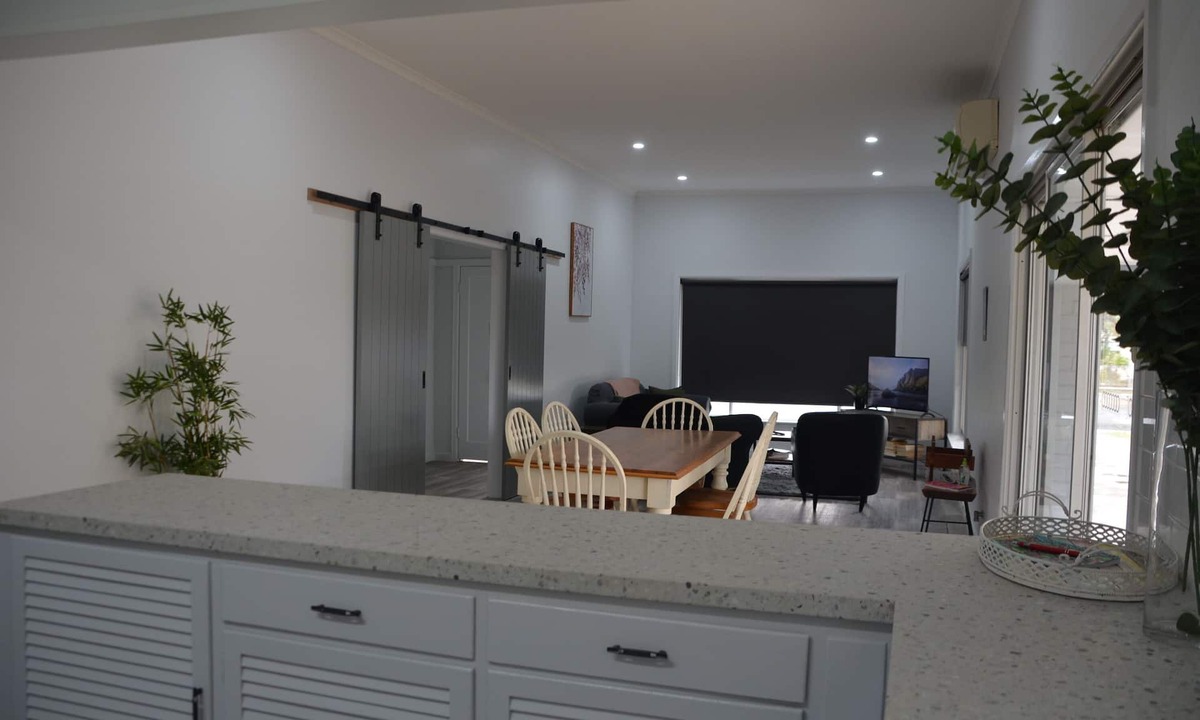 Cohuna House | Cohuna Central Holiday House