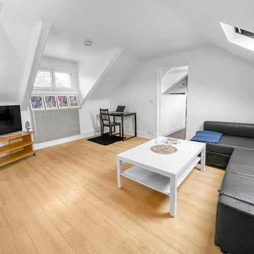 Verneuil-sur-Seine Apartment | Coin Cosy à Verneuil