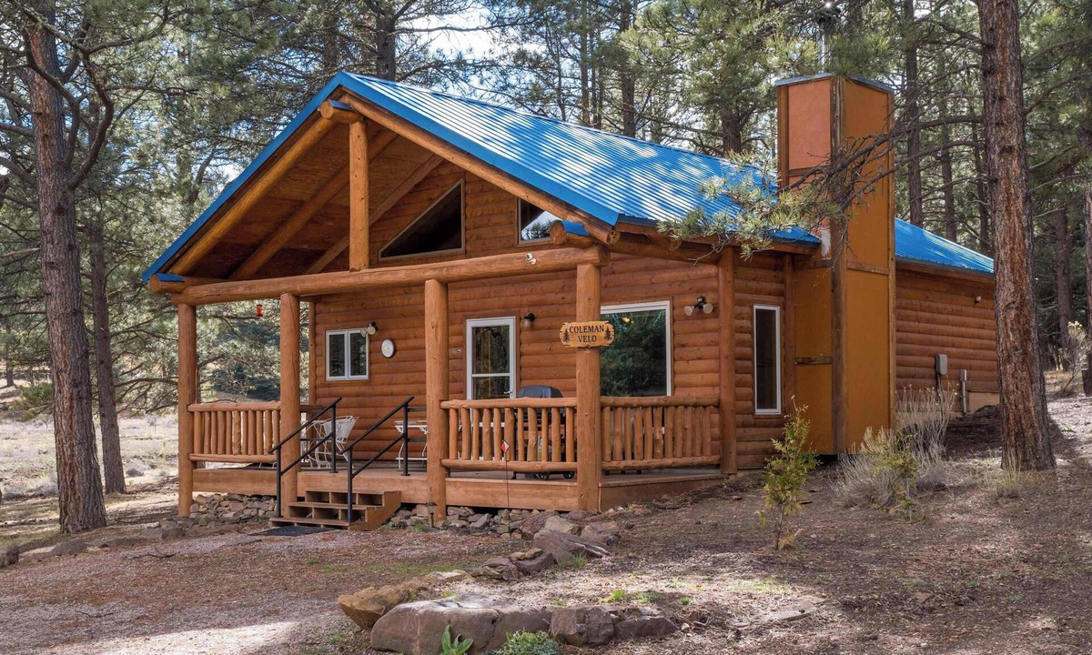 Angel Fire Cabin | Coleman Velo - Secluded Rustic Cabin