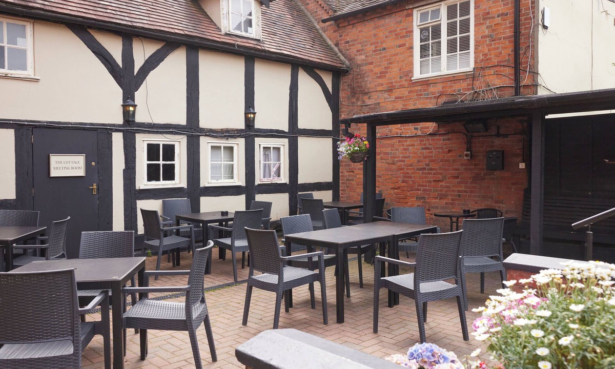 Coleshill Hotel | Coleshill Hotel by Greene King Inns