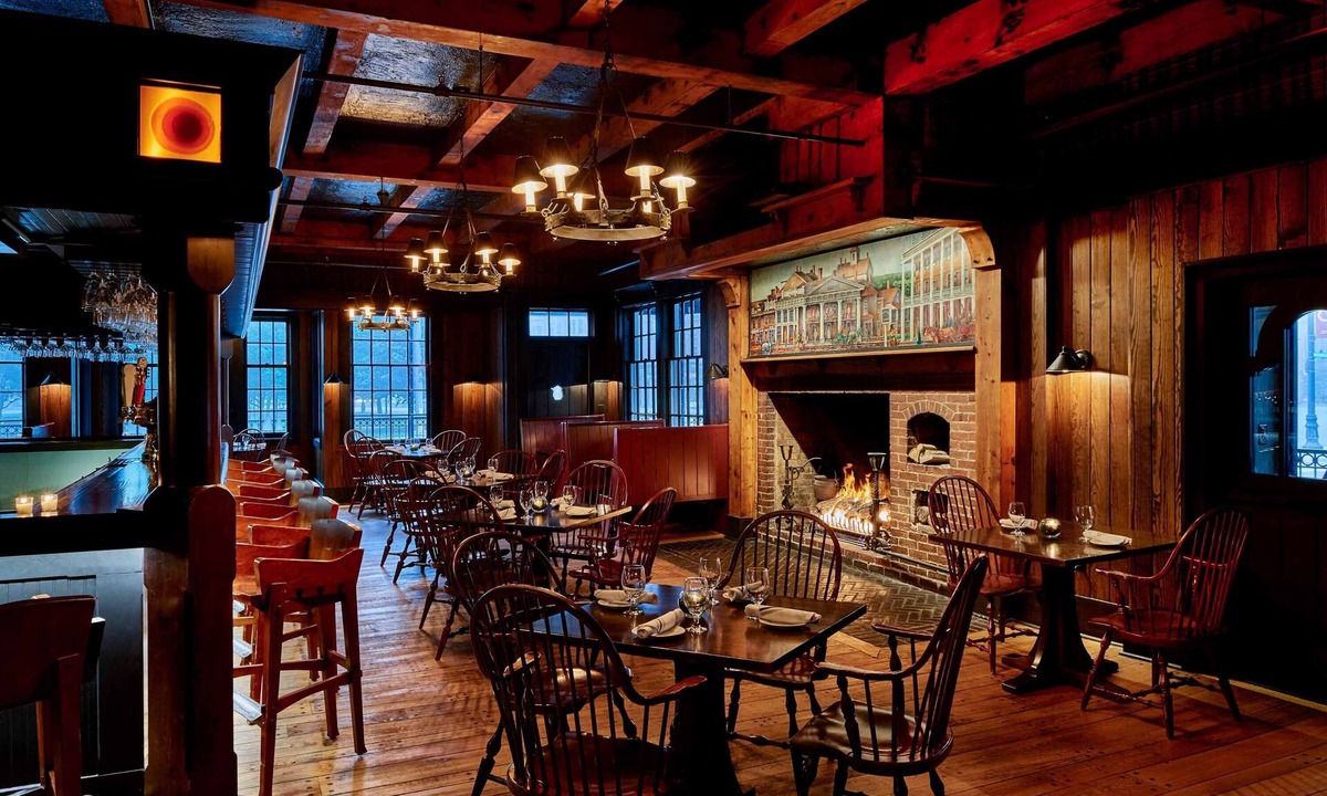 Hamilton Hotel | Colgate Inn