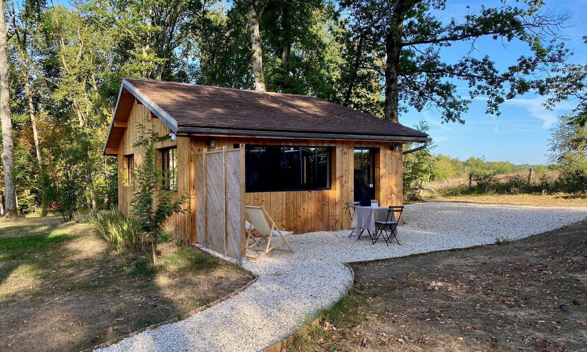 Lamonzie-Montastruc Apartment | Coline's house pool view