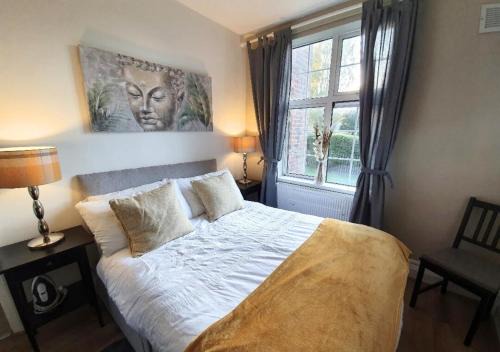 Crawley House | College House