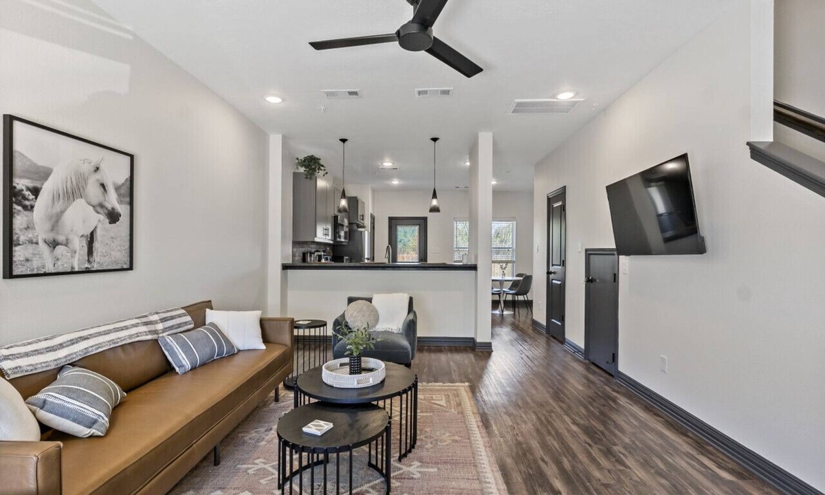 College Station Condo | College Station Aggieland 603