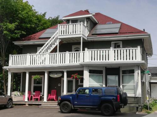 Charlottetown Bed & Breakfast | Colonial Charm Inn