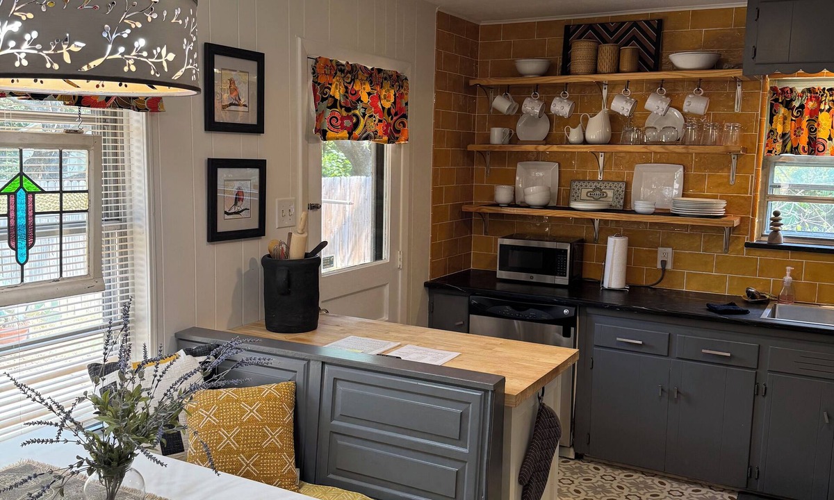 Denton House | Colorful Cottage in the Heart of Downtown Denton