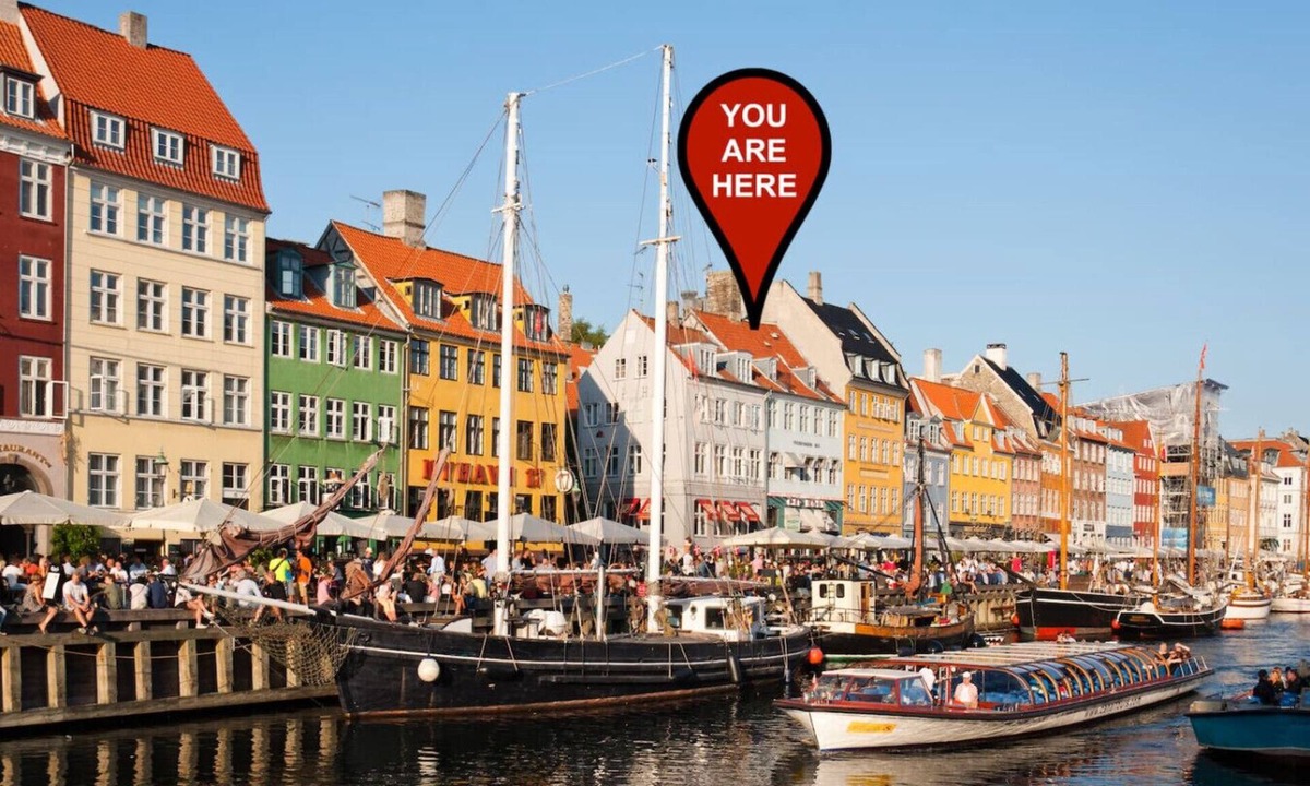 Nyhavn - Amalienborg Apartment | Colourful Nyhavn Experience