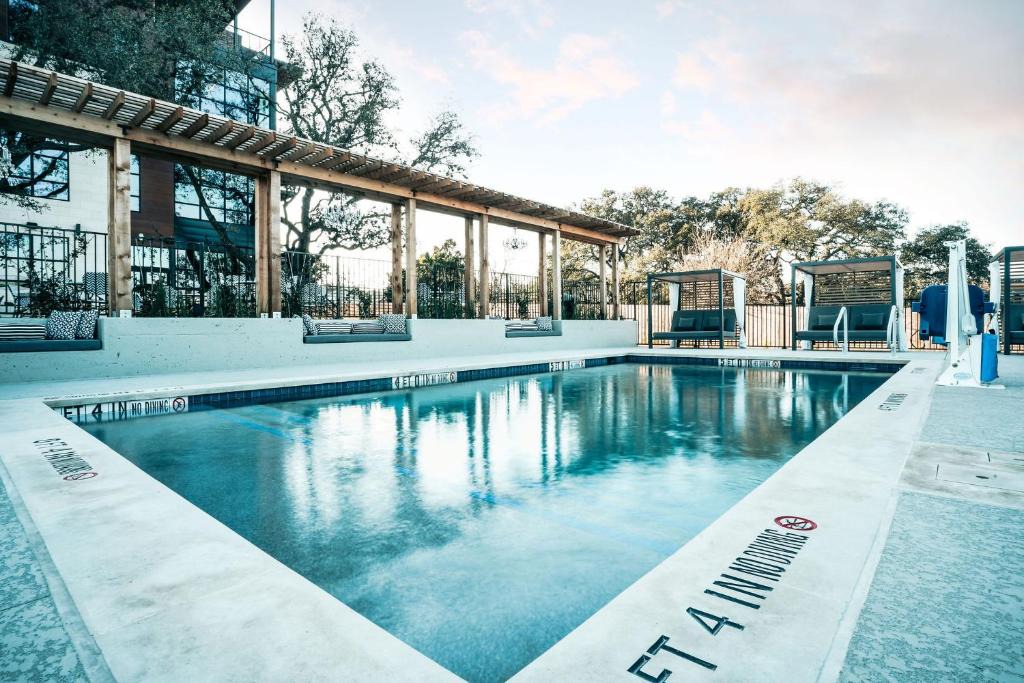 South Congress Hotel | Colton House Hotel