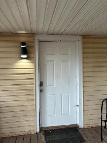 MacArthur House | Colton Loop