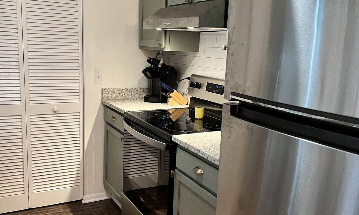 Dentsville Condo | Columbia SC Getaway2