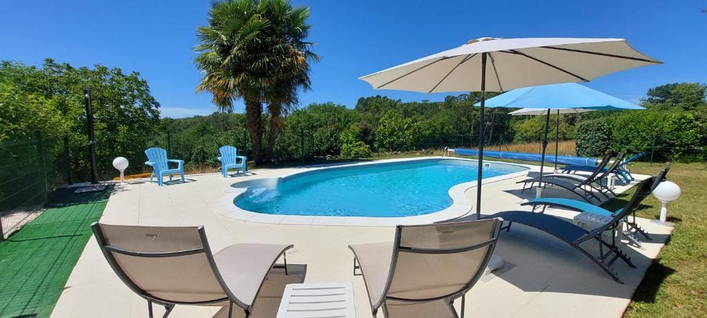 Saint-Andre-dAllas House | Combe Belle
