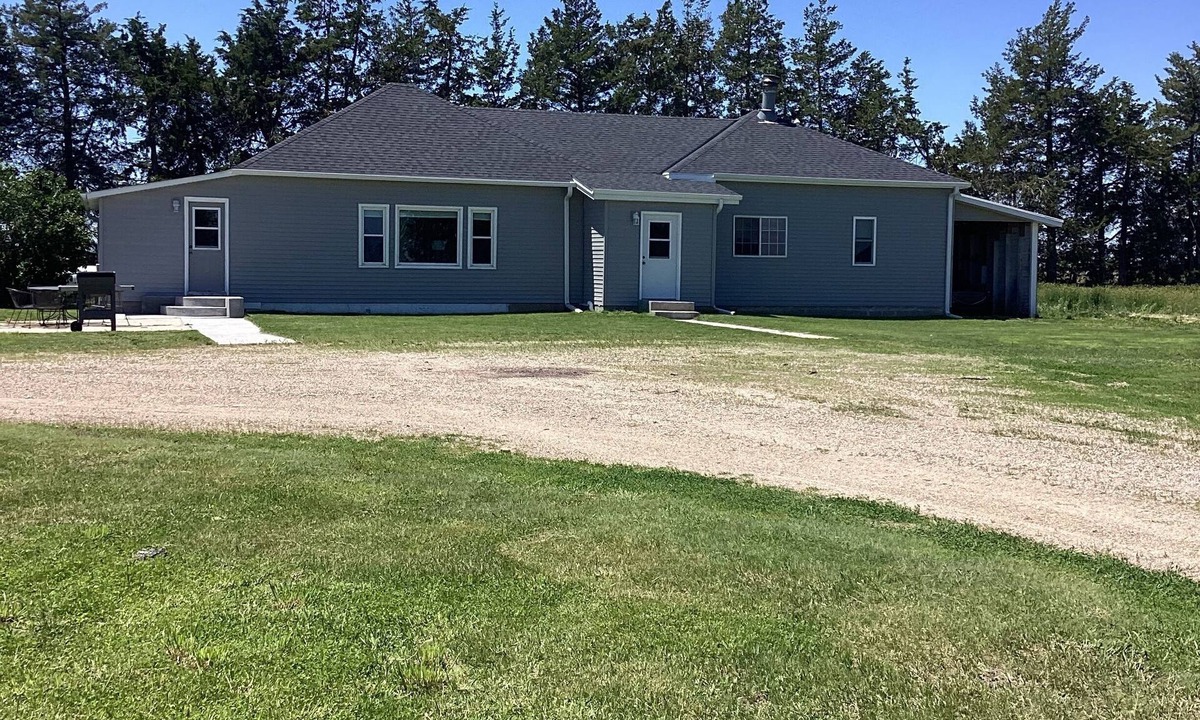 Phelps County Other | Come enjoy peace and quiet in this 4 bedroom farmhouse.