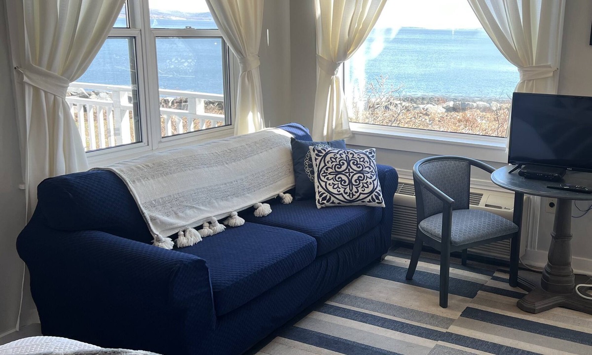 Digby Bed & Breakfast | Come From Away B&B Inn