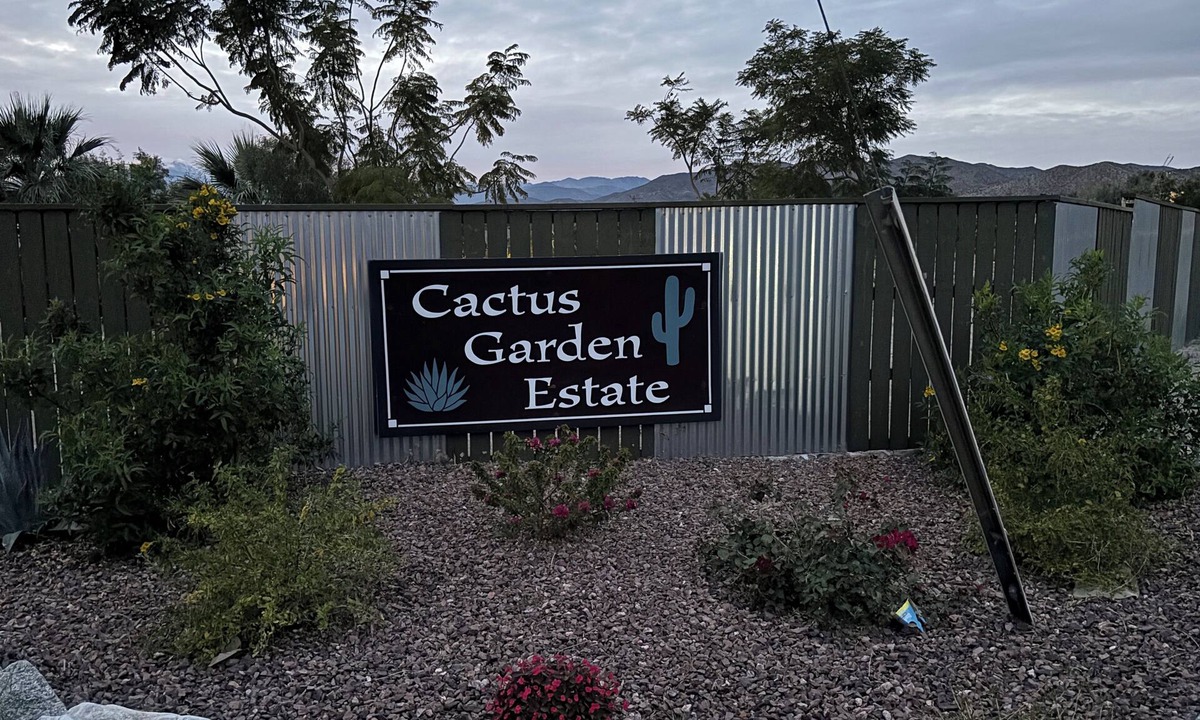 Desert Hot Springs House | Come stay at our Lovely Cactus Gardens Estate pool property close to all casinos