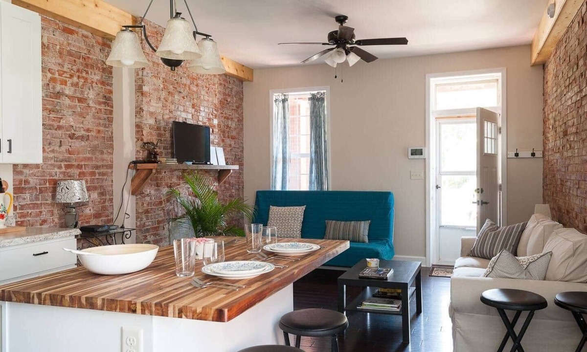 Southwest Garden Apartment | Come stay in STL’s little Italy, ‘The Hill' NBHD