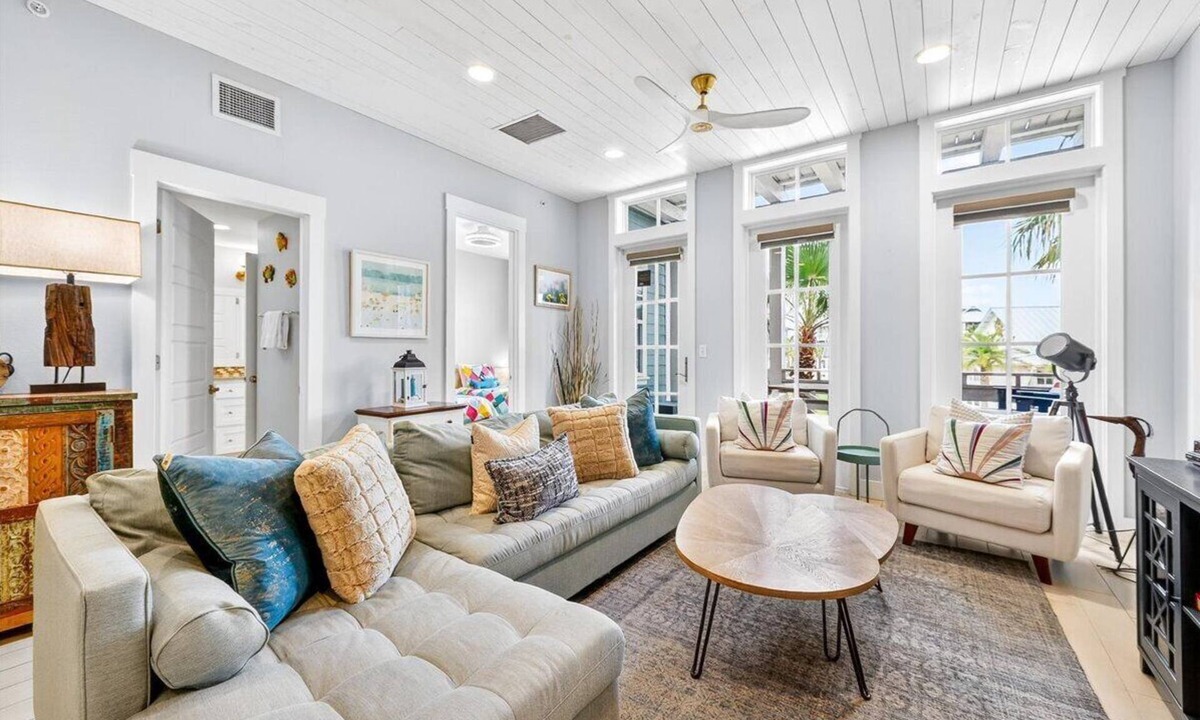 Cinnamon Shore Condo | Come stay with us at the Golden Hour! Spacious and relaxing 2 bed/2 bath cond