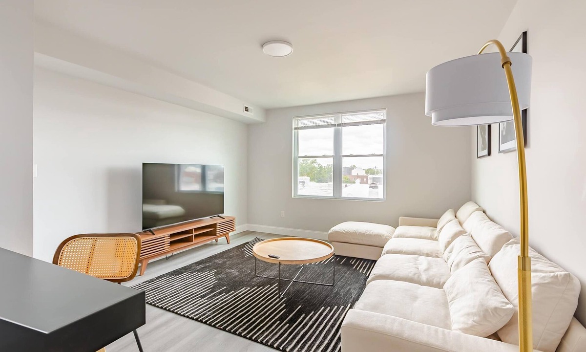 Passyunk Square Apartment | Come Together 3BED 4BATH