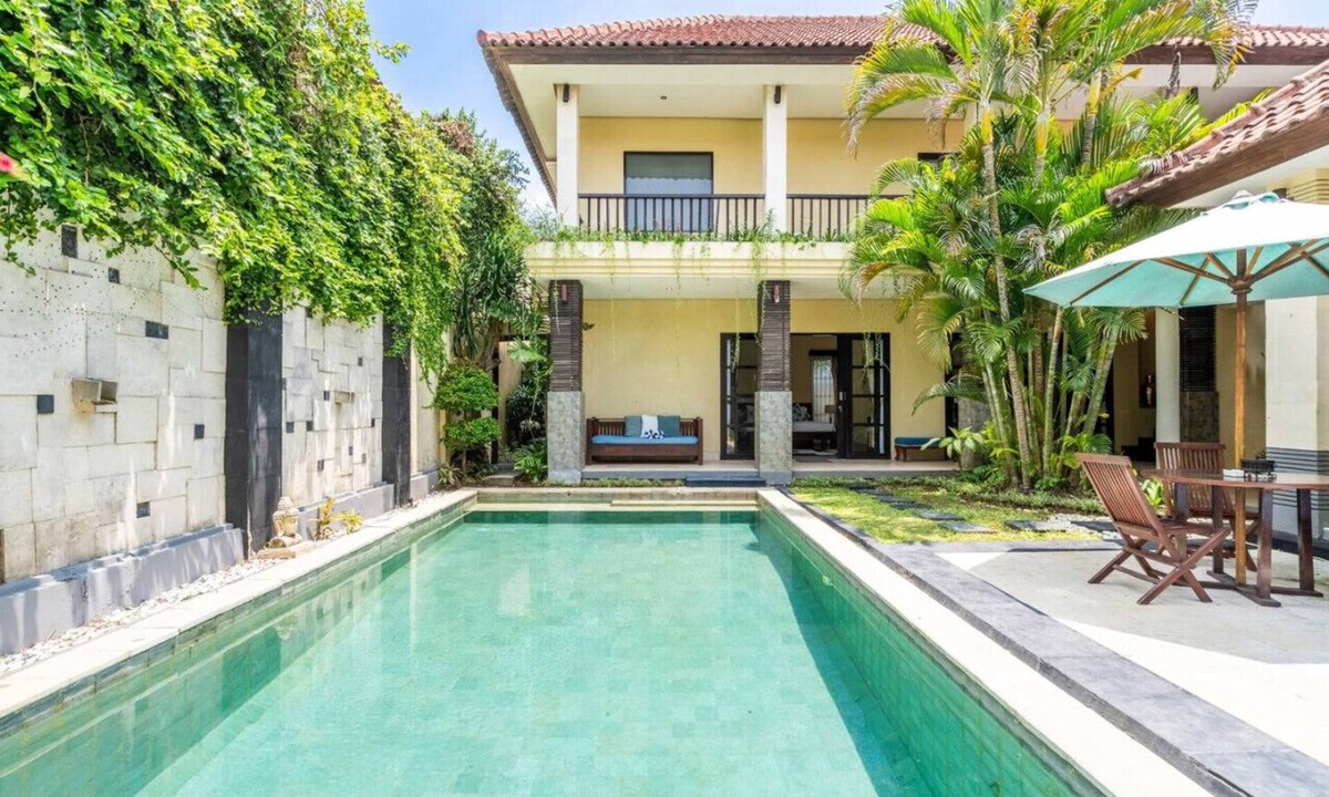 Petitenget House | Cometa Prime 3BR Luxury Villa