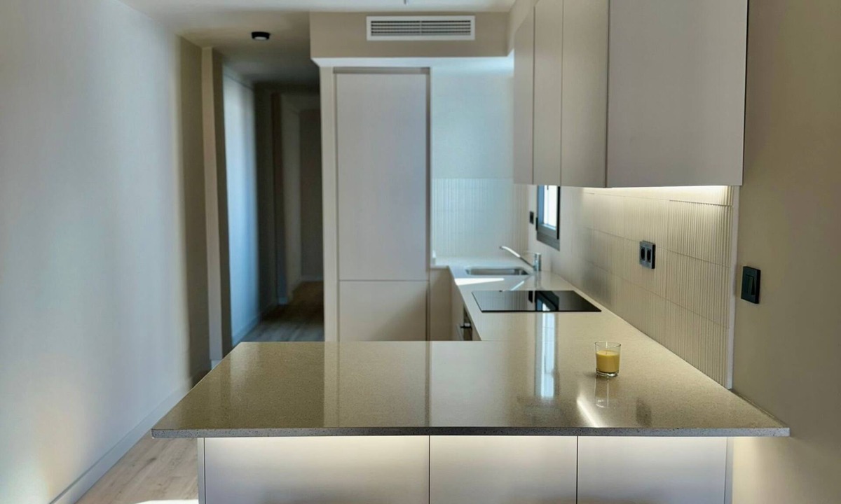 Santa Coloma de Gramenet Apartment | Comfortable and stylish apartment.2A
