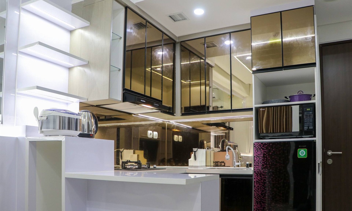 Depok Apartment | Comfort 2Br Apartment At 30Th Floor Transpark Cibubur