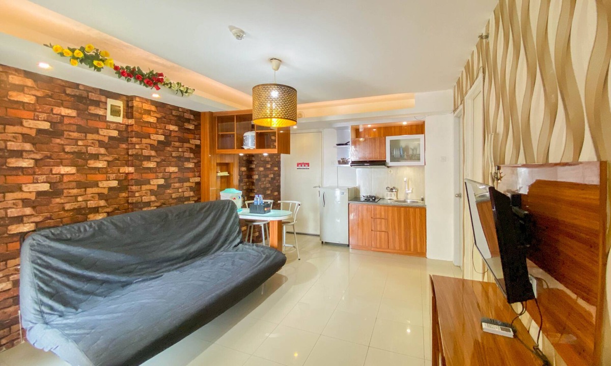 Jatinegara Apartment | Comfort And Homey 3Br Bassura City Apartment