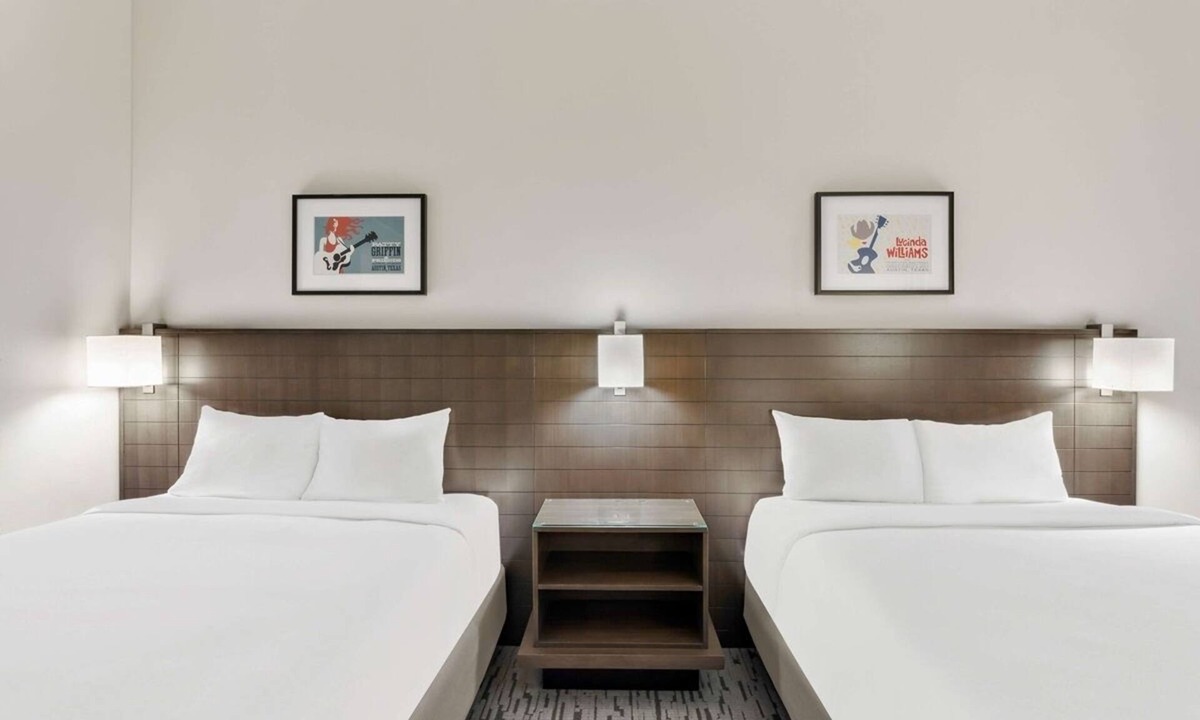 Bee Cave Apartment | Comfort and Relaxation! 4 Modern Units, Near Bee Cave Central Park, Pet-Friendly
