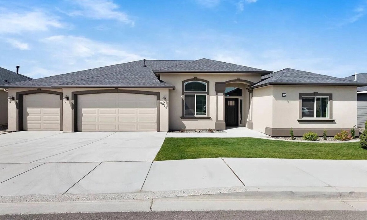 Kennewick House | Comfort by Southridge