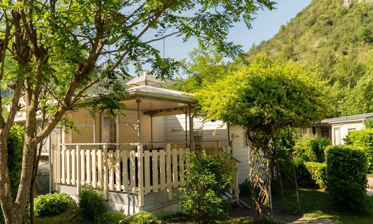 Ornolac-Ussat-les-Bains House | Comfortable mobile home - HEATING and COVERED TERRACE