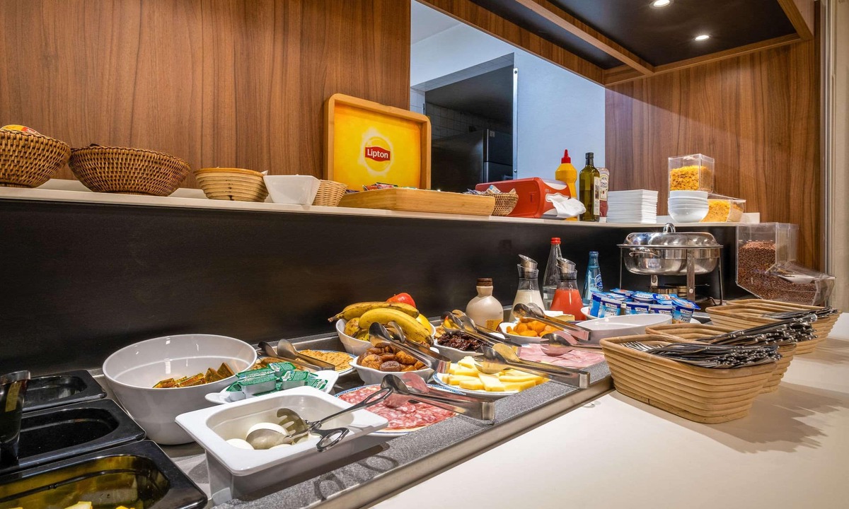 Etampes Hotel | Comfort Hotel Etampes