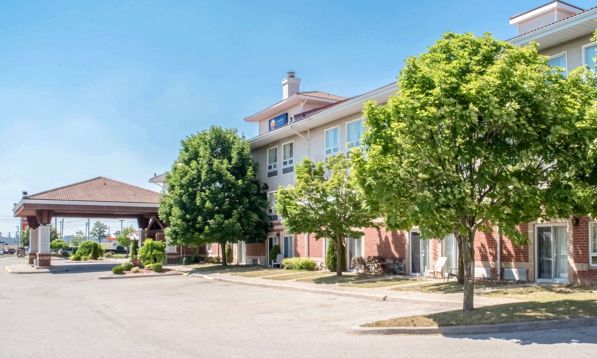 Ingersoll Hotel | Comfort Inn and Suites Ingersoll