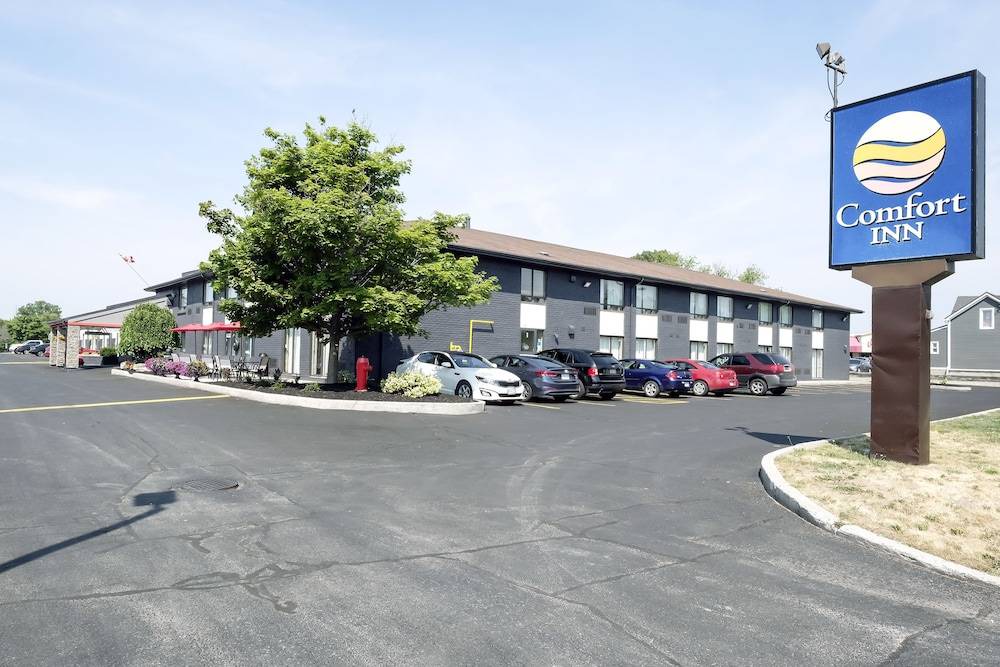 Cannifton Hotel | Comfort Inn Belleville