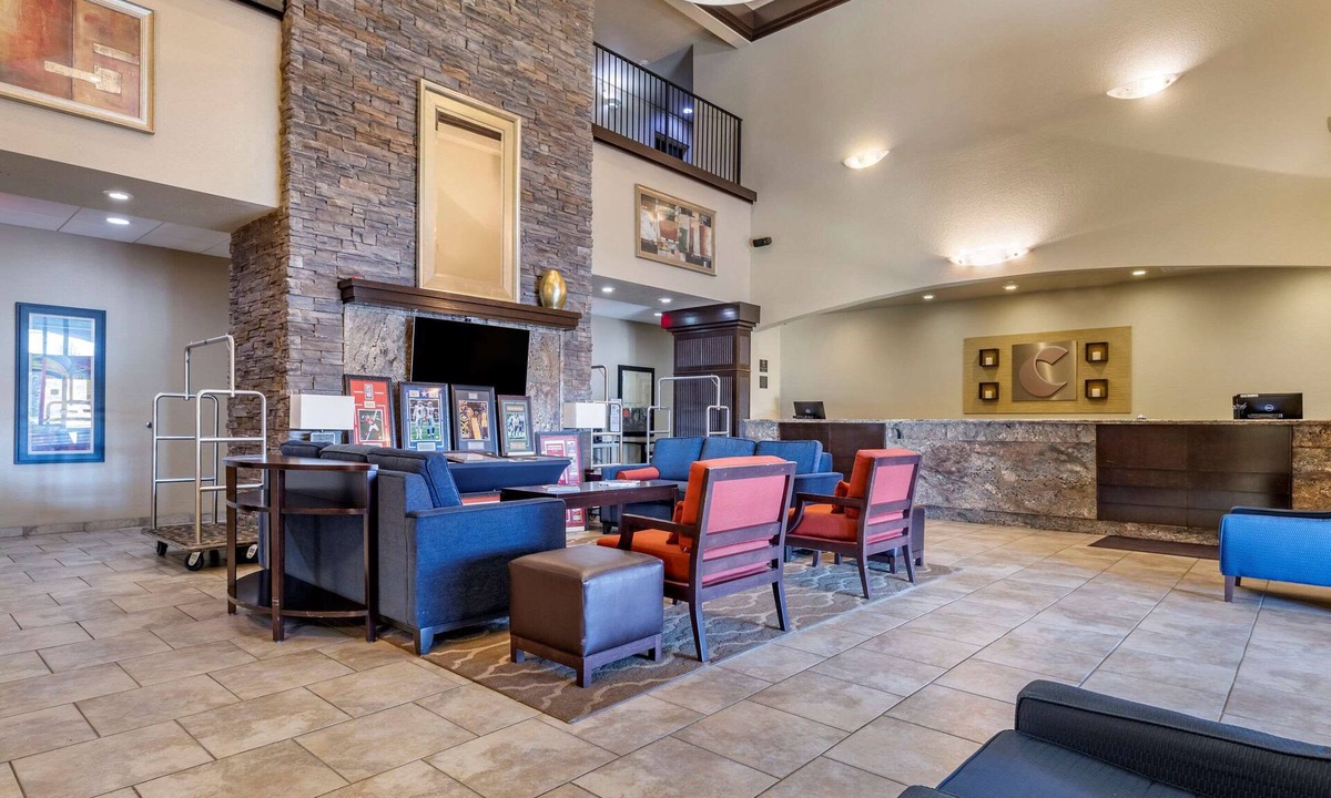 Bentonville Hotel | Comfort Inn Bentonville - Crystal Bridges