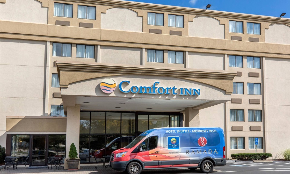 Neponset - Port Norfolk Hotel | Comfort Inn Boston