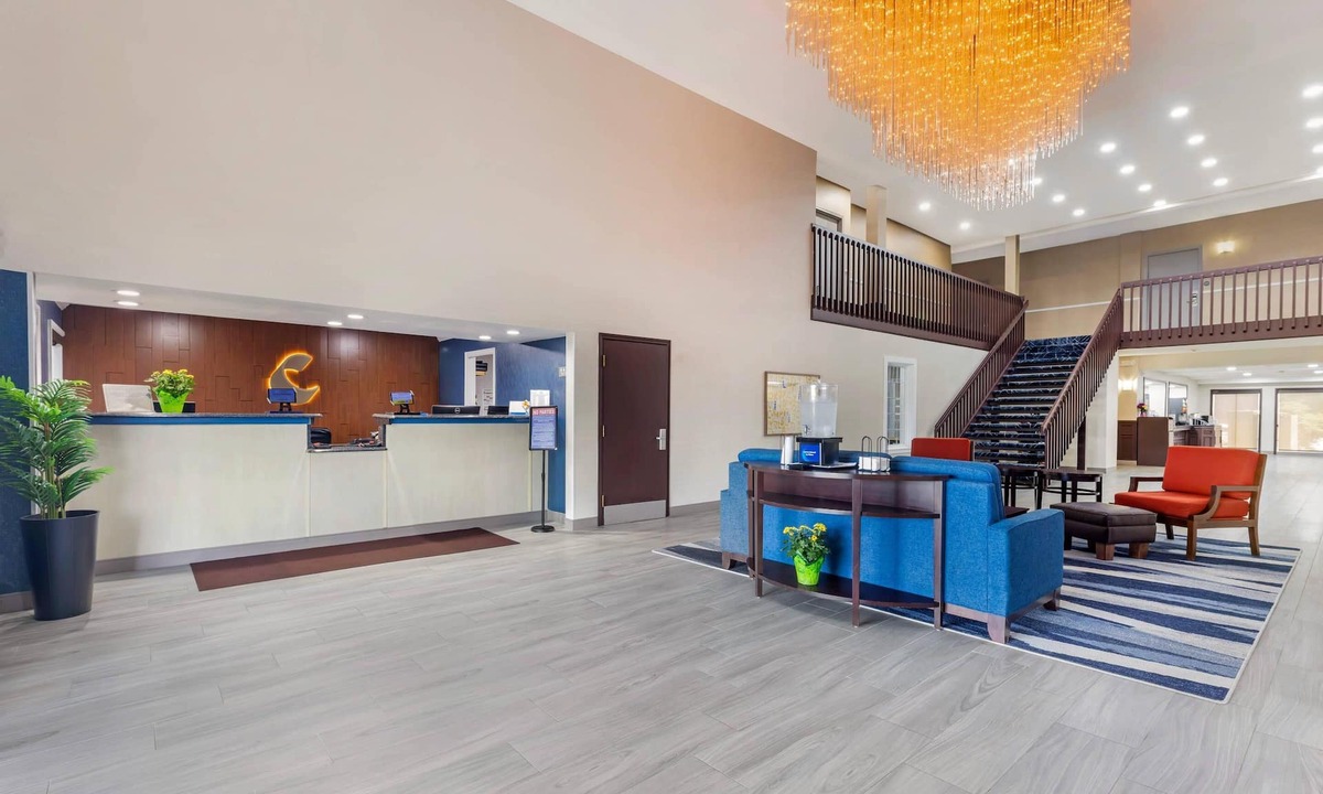 Bourbonnais Hotel | Comfort Inn Bourbonnais near I-57