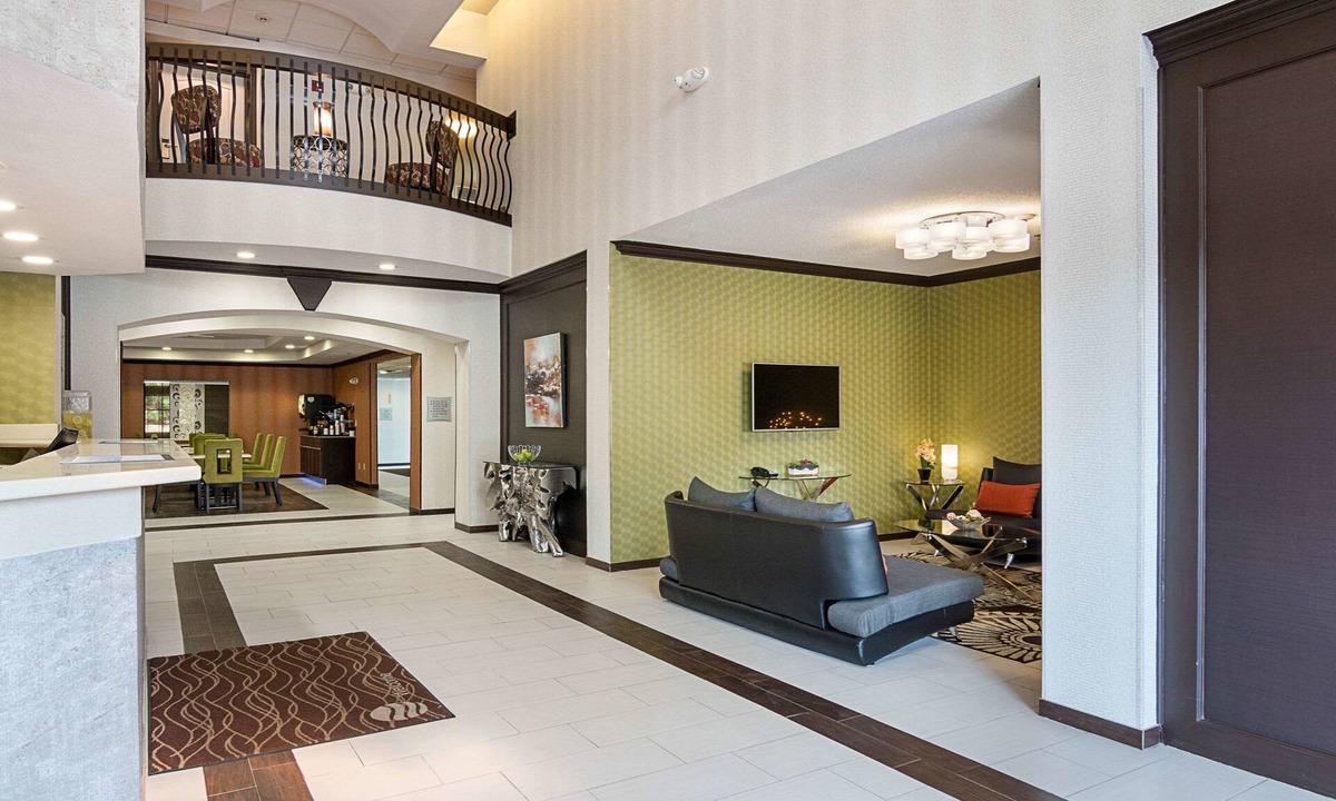 Camden Hotel | Comfort Inn Camden