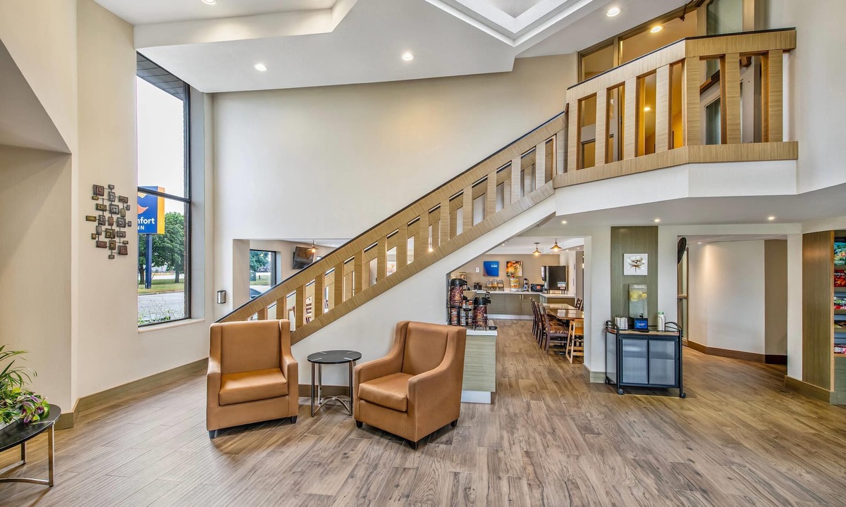 Chatham-Kent Hotel | Comfort Inn Chatham