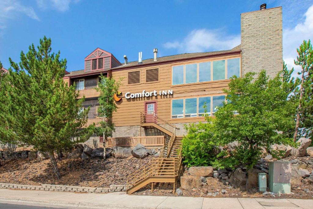 Woodlands Village Hotel | Comfort Inn Flagstaff South I-17