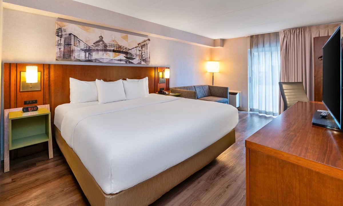 Hamilton Hotel | Comfort Inn Hamilton