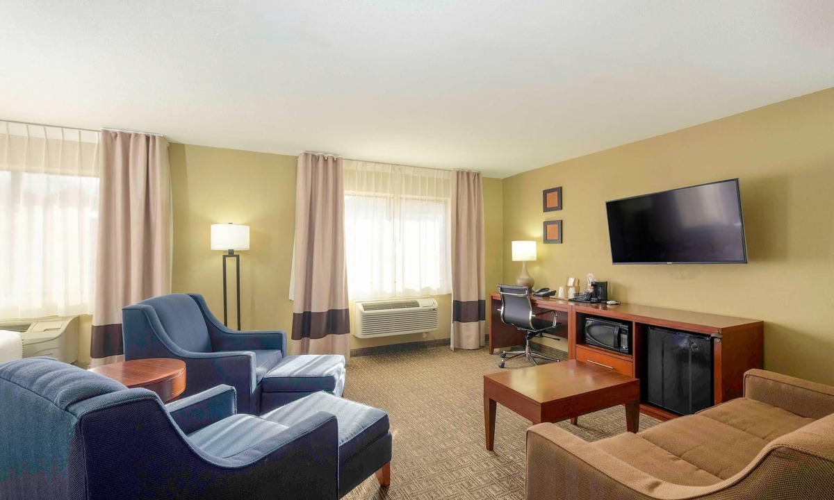 Tyrone Hotel | Comfort Inn Near Gila National Forest