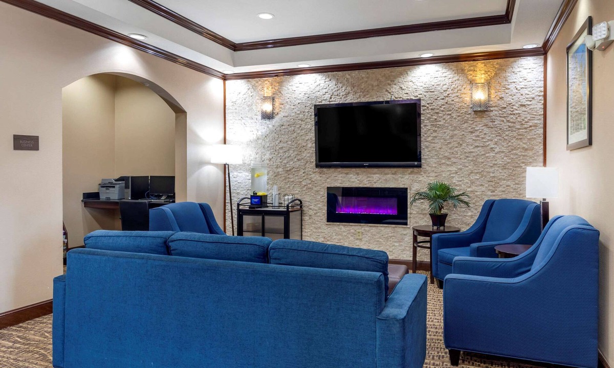 Denton Hotel | Comfort Inn Near UNT