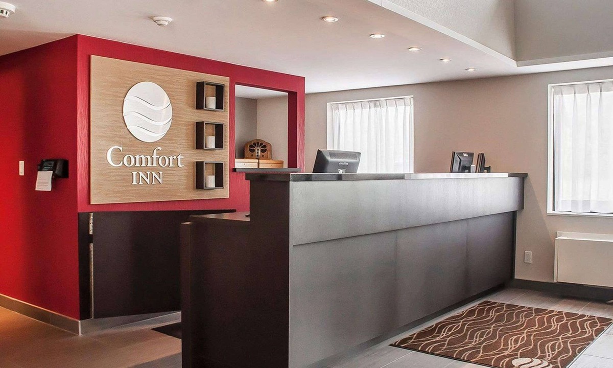 Orillia Hotel | Comfort Inn Orillia