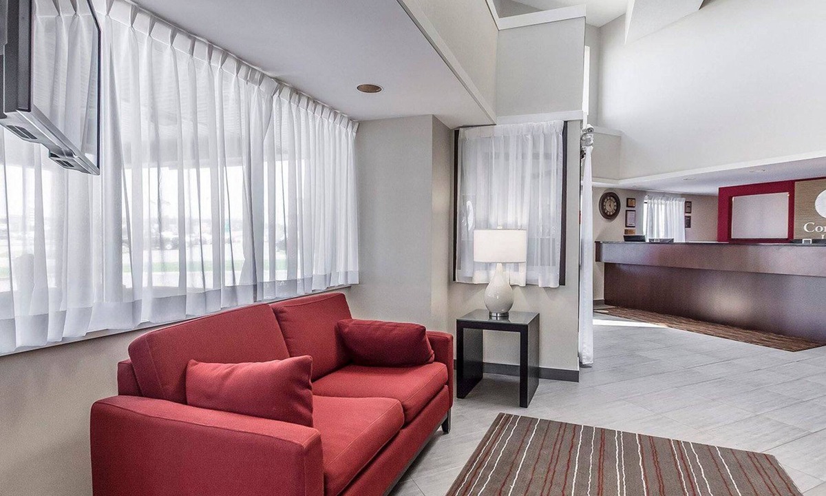 Riviere Du Loup Hotel | Comfort Inn Riviere-du-Loup