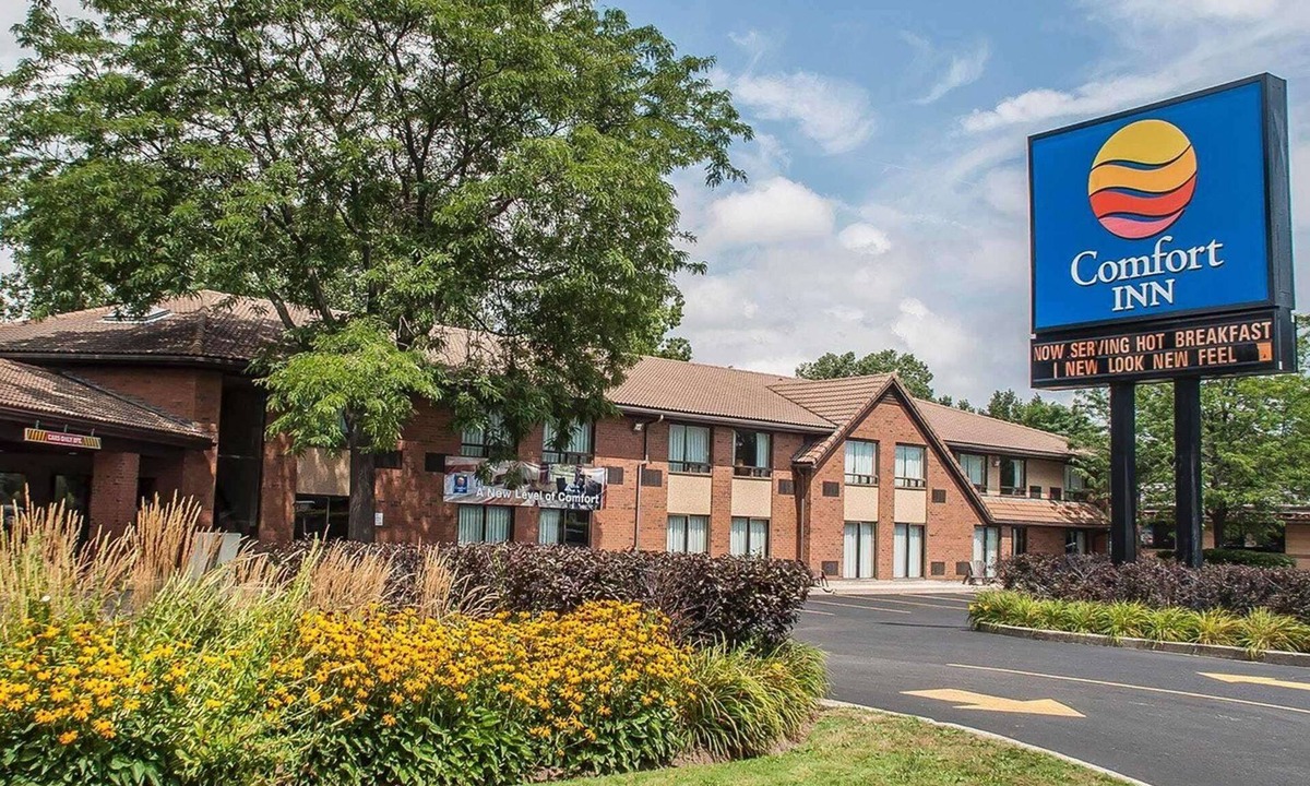 Simcoe Hotel | Comfort Inn Simcoe