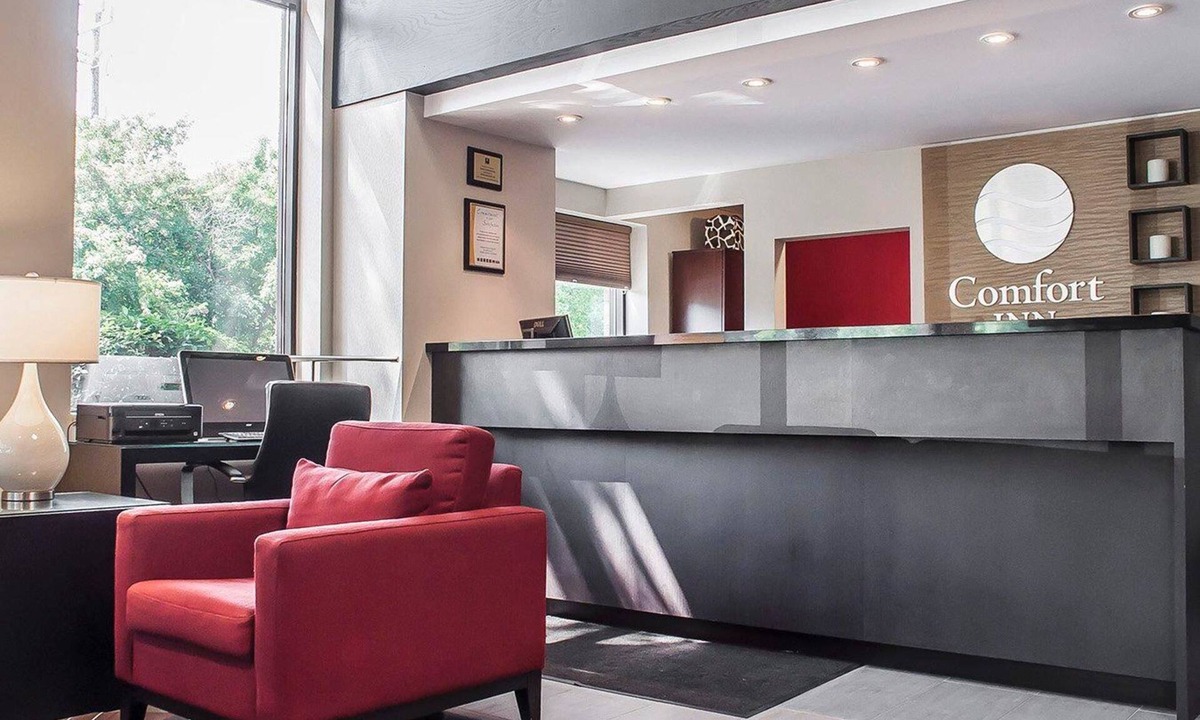 Simcoe Hotel | Comfort Inn Simcoe