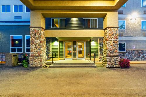 Yorkton Hotel | Comfort Inn & Suites